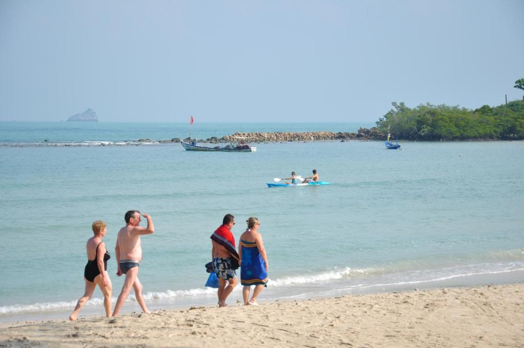 Samui Honey Cottages Beach Resort - Sha Extra Plus Choeng Mon Bagian luar foto
